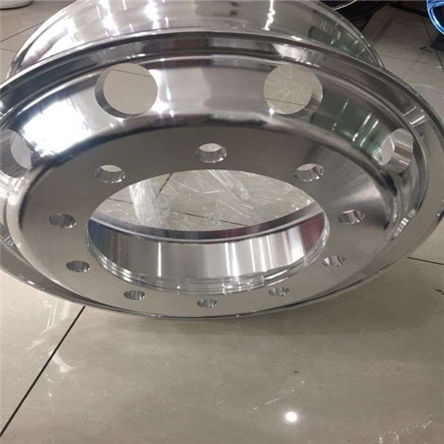 鎂鋁車(chē)輪批發(fā)